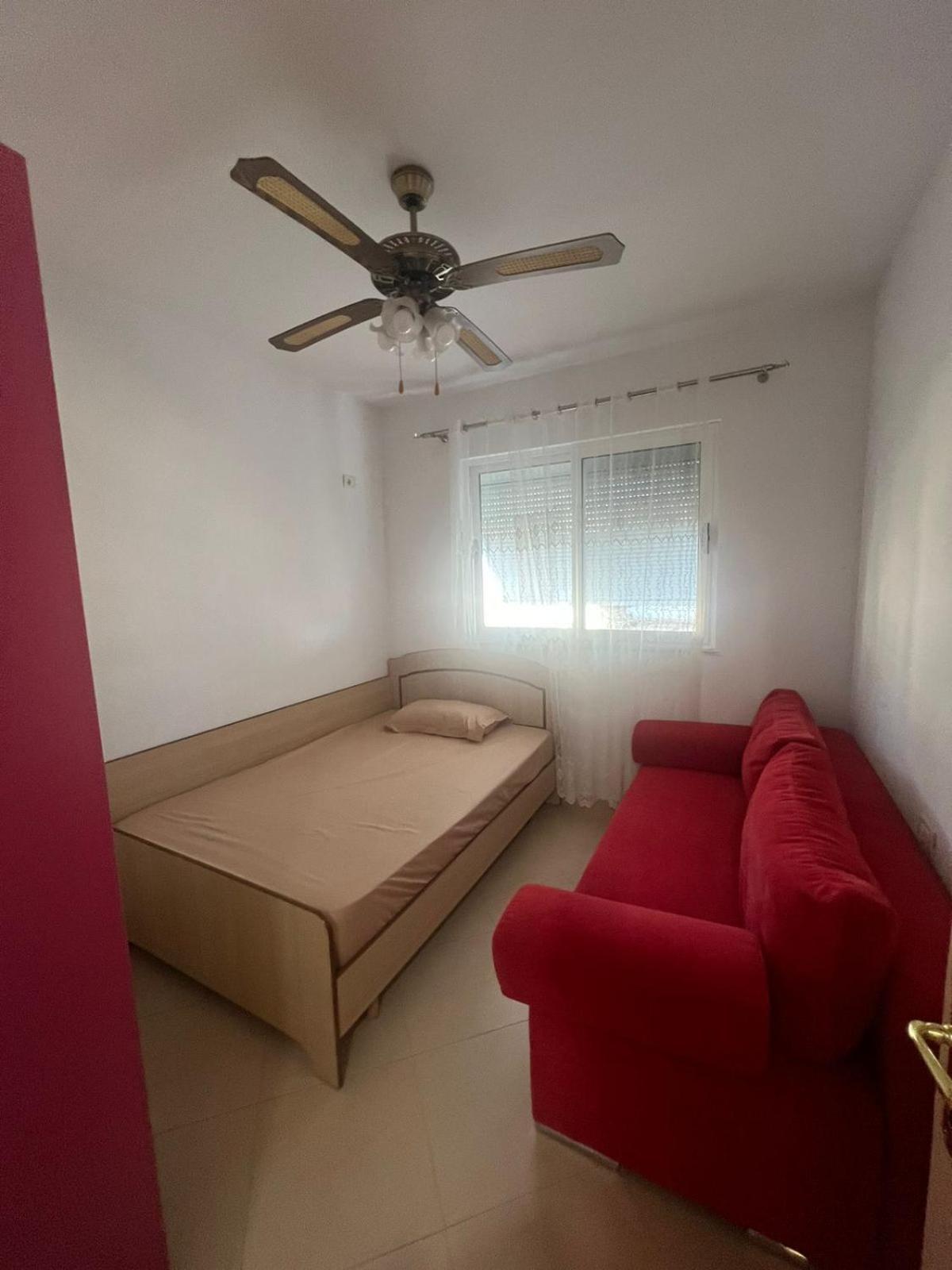 Deluxe Apartments With Balcony Shëngjin Екстериор снимка